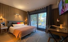 Savoie Hotel Aux Portes De Geneve
