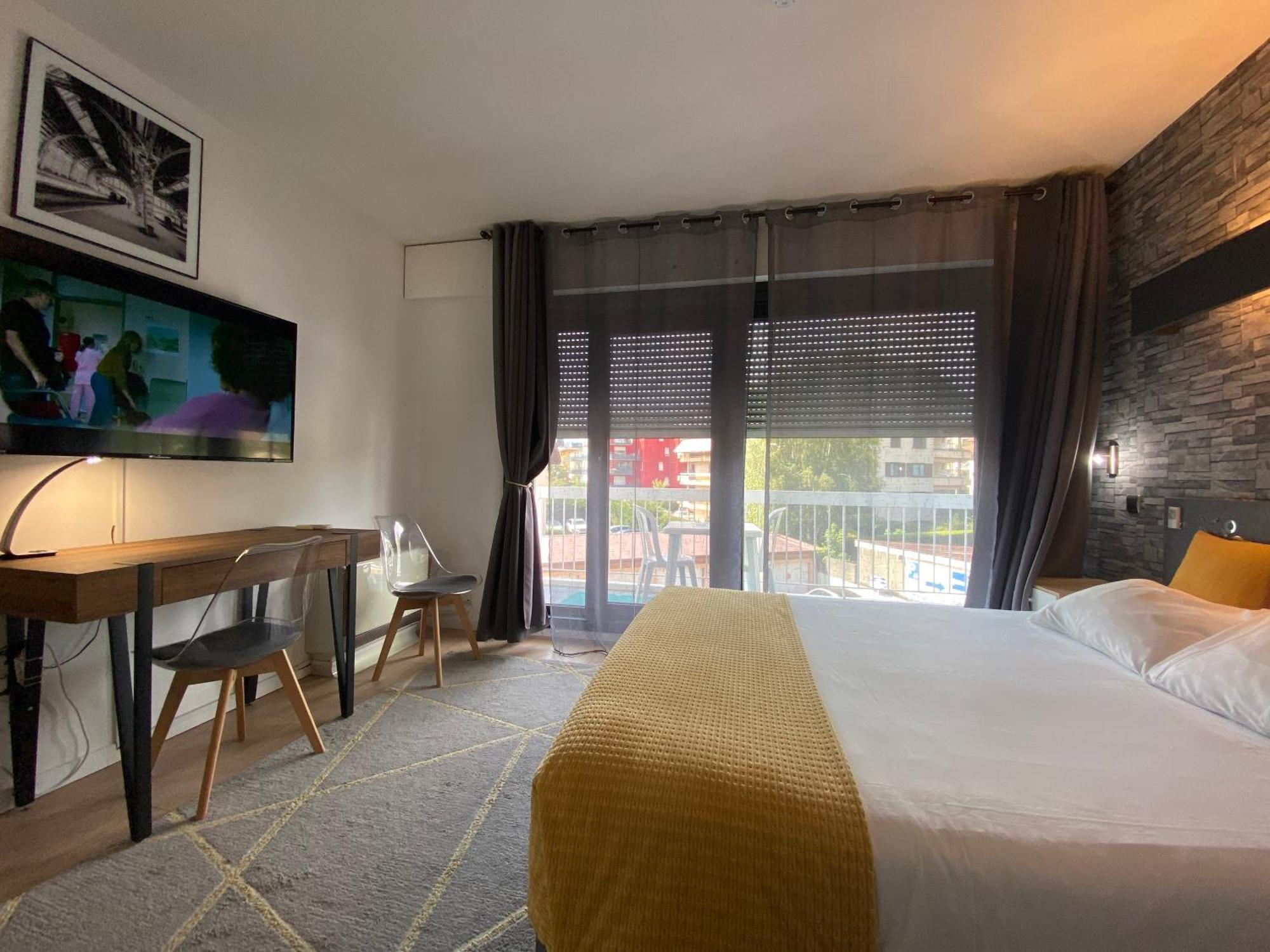 Savoie Hotel Aux Portes De Geneve Saint-Julien-en-Genevois Zewnętrze zdjęcie