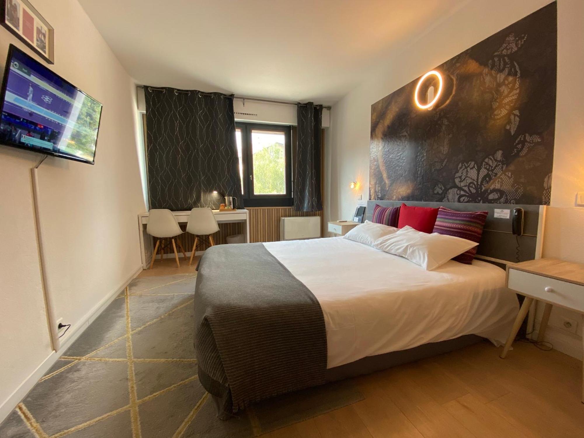 Savoie Hotel Aux Portes De Geneve Saint-Julien-en-Genevois Zewnętrze zdjęcie